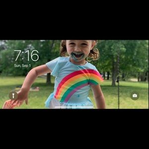 Meet your Posher, Alexandra